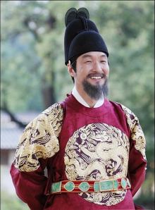 Source: http://www.dramacrazy.net/tree-with-deep-roots-images/3652/Image/14132